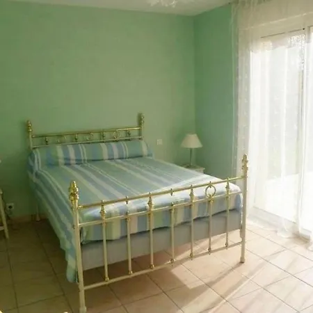 Maison Saint-palais-sur-mer, 3 Pieces, 6 Personnes - Fr-1-305-153 *